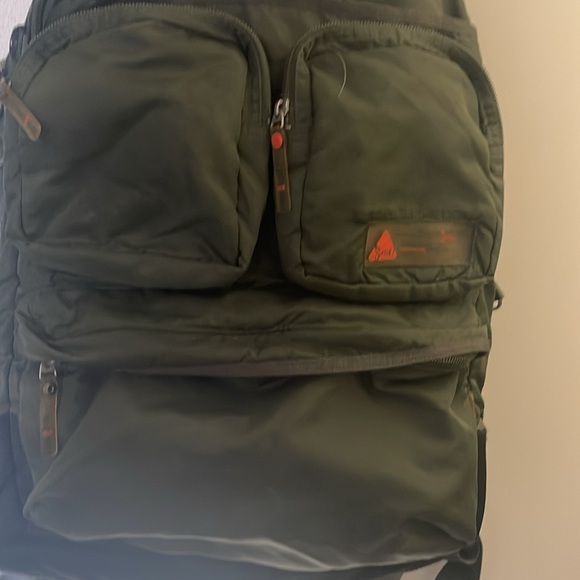 Triple 5 Soul backpack with shoulder strap—v good condition - Picture 2 of 3